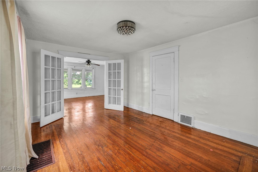 132 Irondale Street Elyria OH 44035