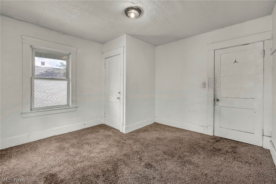 132 Irondale Street Elyria OH 44035