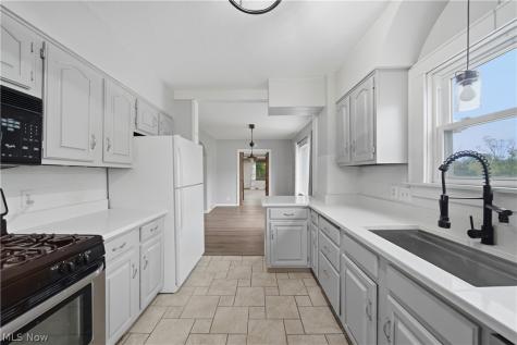 4128 Princeton Avenue NW Massillon OH 44646