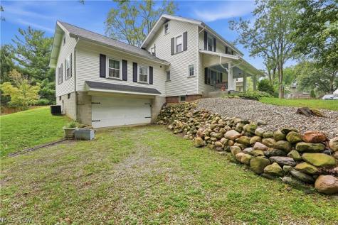 4128 Princeton Avenue NW Massillon OH 44646