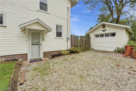 4128 Princeton Avenue NW Massillon OH 44646