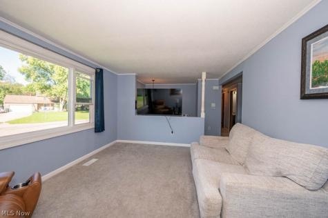 3344 Berrywood Avenue SW Canton OH 44706