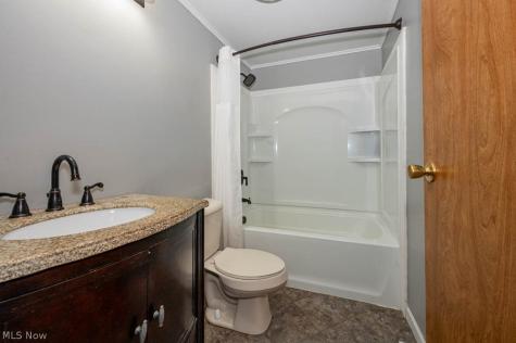 3344 Berrywood Avenue SW Canton OH 44706