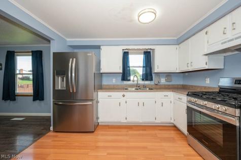 3344 Berrywood Avenue SW Canton OH 44706