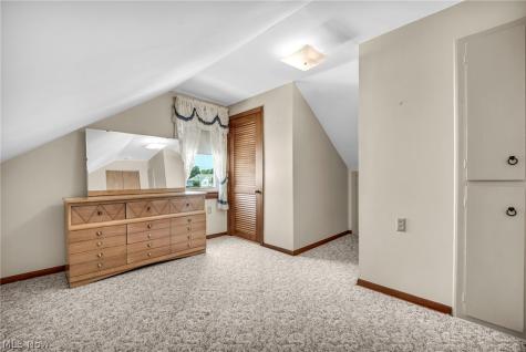 4260 Buckeye Avenue Willoughby OH 44094