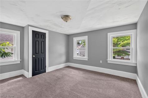 471 Beechwood Drive Akron OH 44320