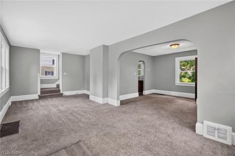 471 Beechwood Drive Akron OH 44320