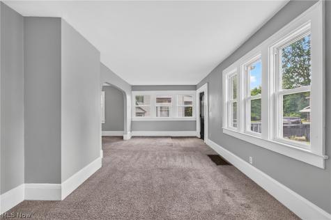 471 Beechwood Drive Akron OH 44320