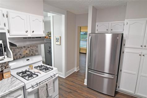 8 Greenbriar Avenue Rittman OH 44270