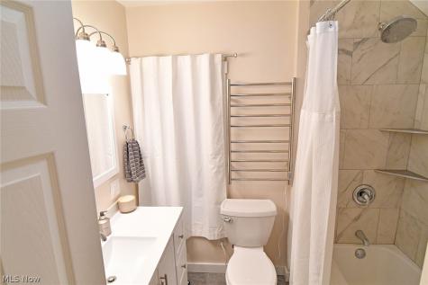 8 Greenbriar Avenue Rittman OH 44270