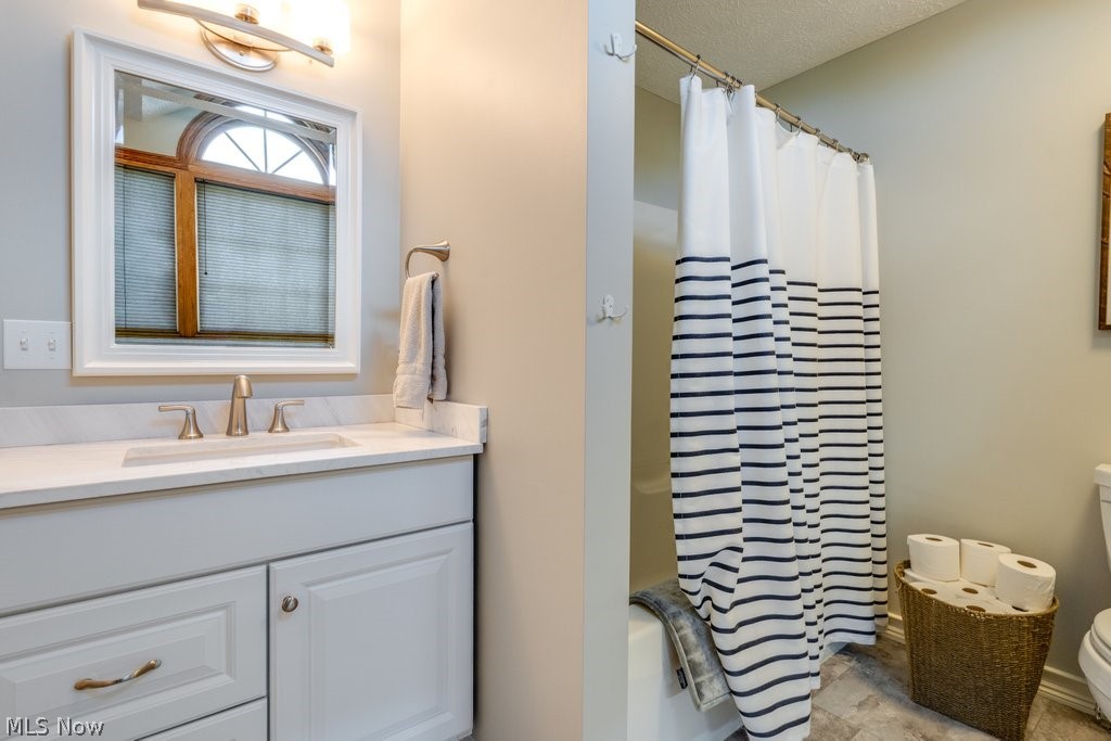 326 Saint Lawrence Circle Northfield OH 44067