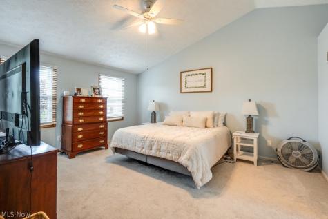 326 Saint Lawrence Circle Northfield OH 44067