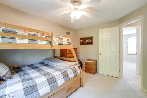 326 Saint Lawrence Circle Northfield OH 44067