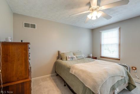 326 Saint Lawrence Circle Northfield OH 44067