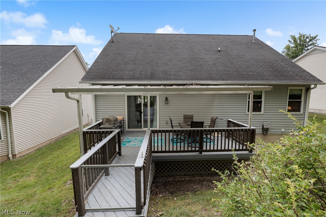18340 Crystal Lakes Drive North Royalton OH 44133
