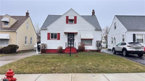 19513 Beverly Avenue Maple Heights OH 44137