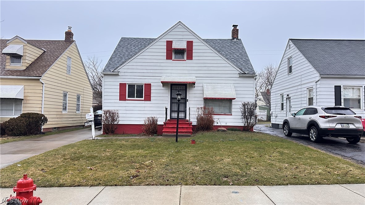 19513 Beverly Avenue Maple Heights OH 44137