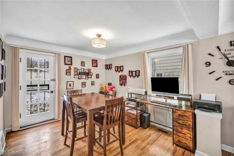 16908 Throckley Avenue Cleveland OH 44128