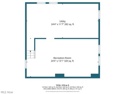16908 Throckley Avenue Cleveland OH 44128