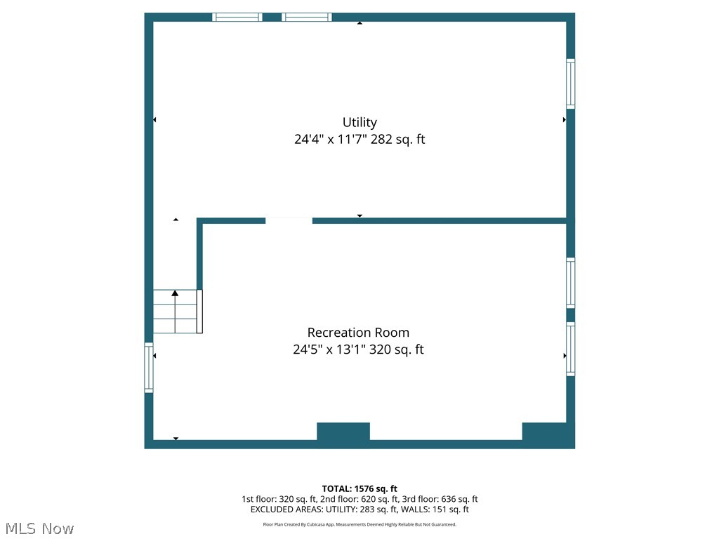 16908 Throckley Avenue Cleveland OH 44128