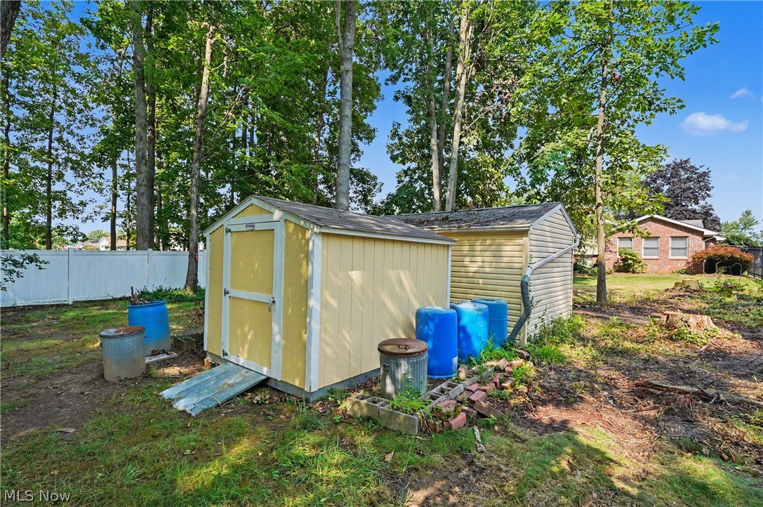 7436 Sugartree Drive Youngstown OH 44512