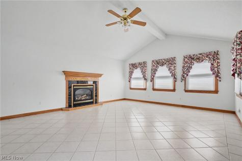 7436 Sugartree Drive Youngstown OH 44512