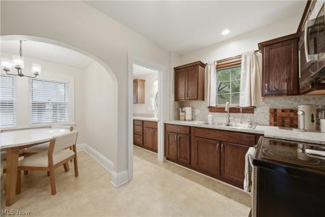 213 33rd Street NW Canton OH 44709