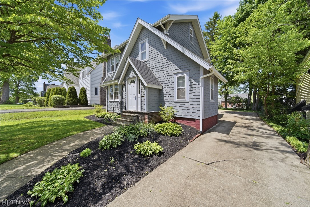 213 33rd Street NW Canton OH 44709