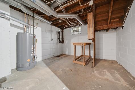 213 33rd Street NW Canton OH 44709