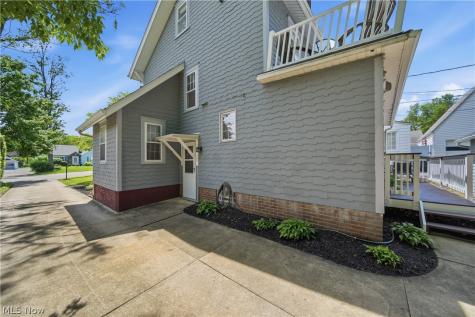 213 33rd Street NW Canton OH 44709