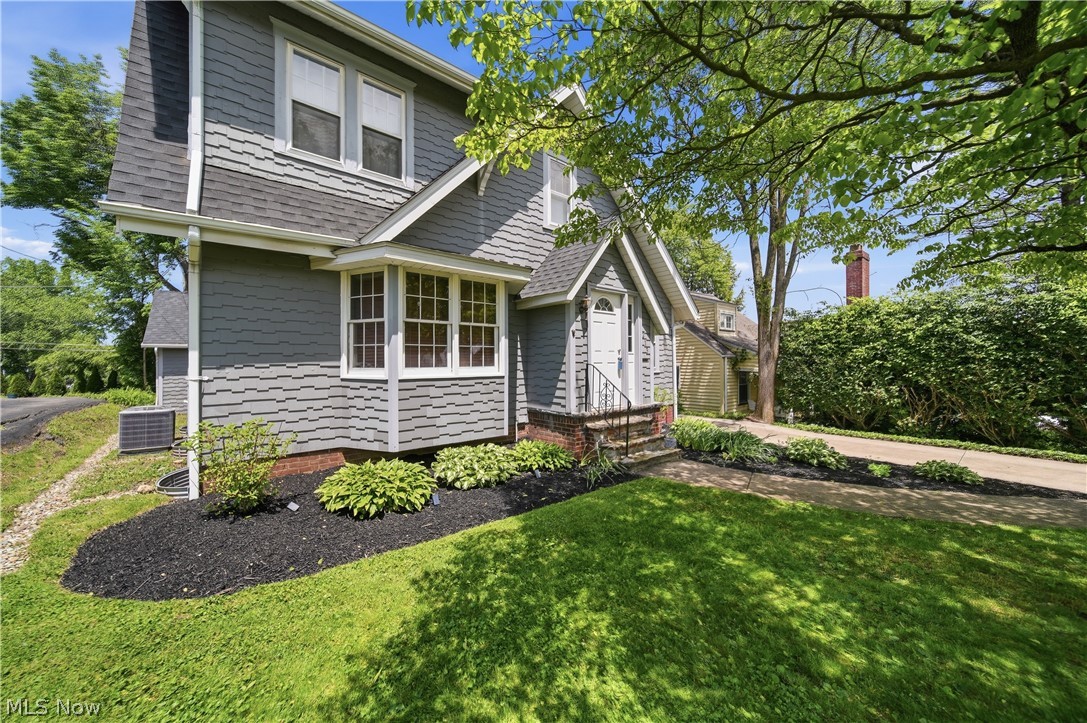213 33rd Street NW Canton OH 44709