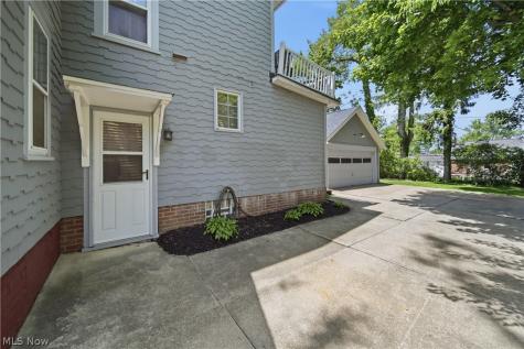 213 33rd Street NW Canton OH 44709