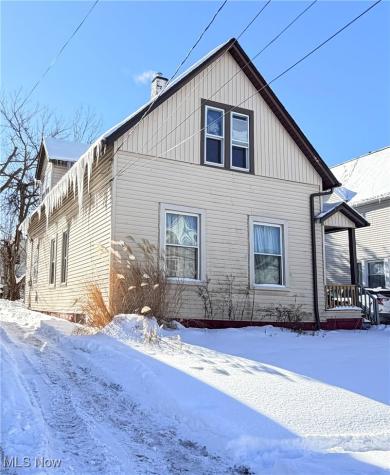 3217 Searsdale Avenue Cleveland OH 44109
