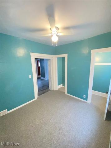 3217 Searsdale Avenue Cleveland OH 44109
