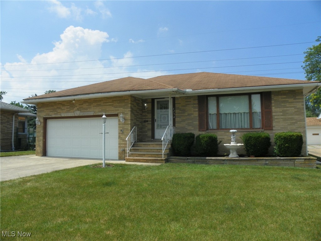 4234 Dawncliff Drive Brooklyn OH 44144