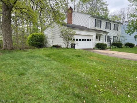 196 Chatham Drive Aurora OH 44202