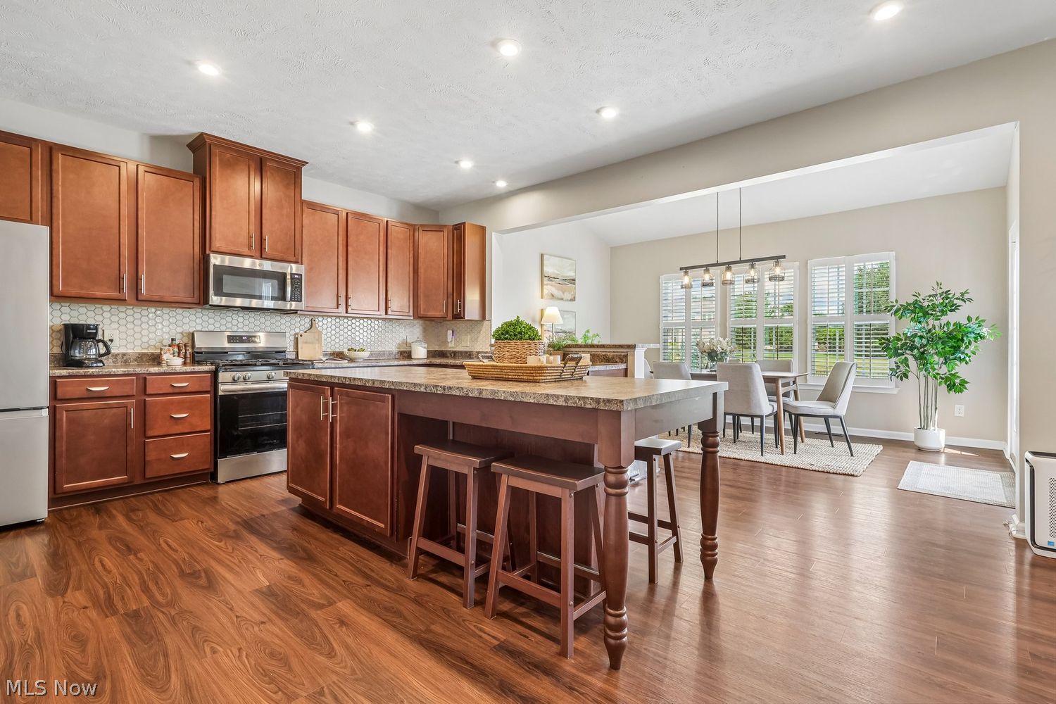 9385 Winfield Lane North Ridgeville OH 44039