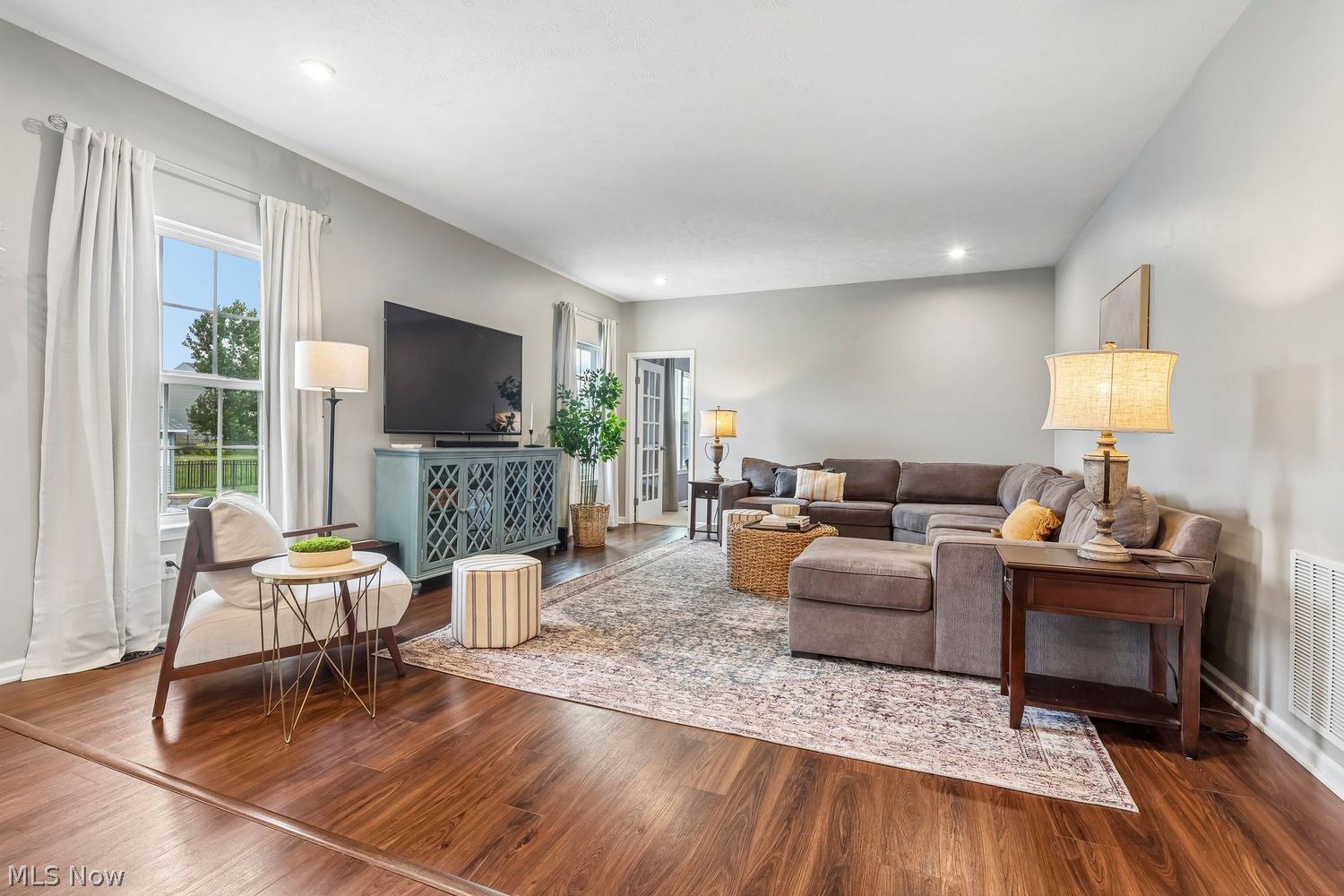 9385 Winfield Lane North Ridgeville OH 44039