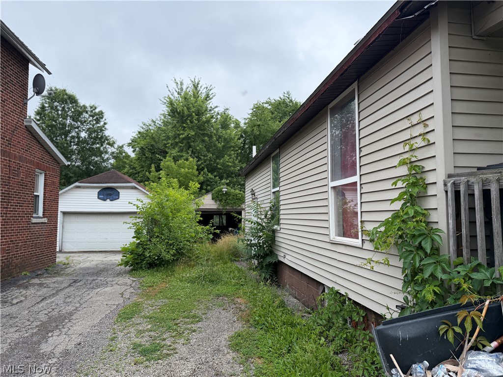 159 Comstock Street NW Warren OH 44483