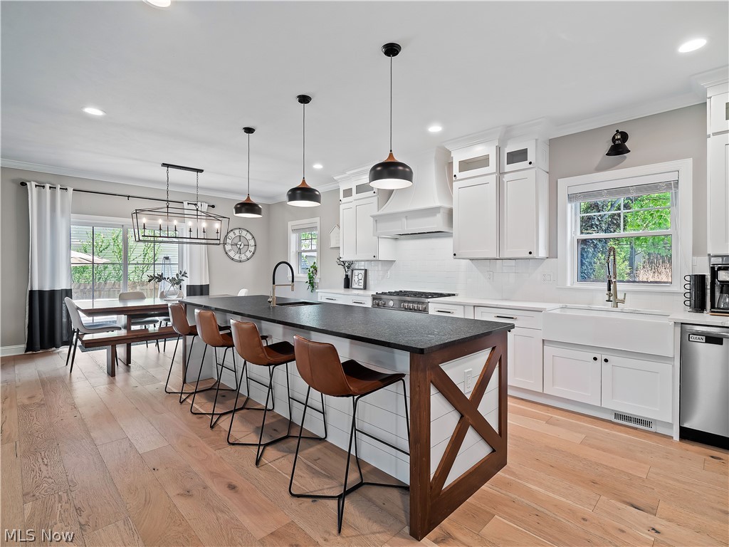 519 Kenilworth Road Bay Village OH 44140