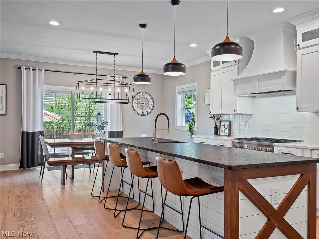 519 Kenilworth Road Bay Village OH 44140