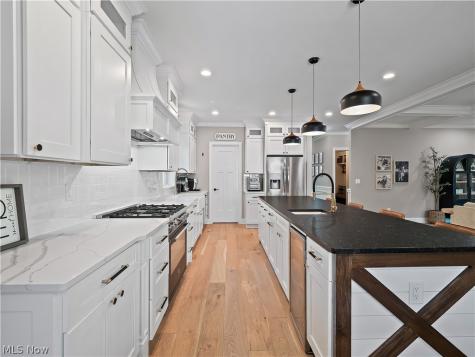 519 Kenilworth Road Bay Village OH 44140