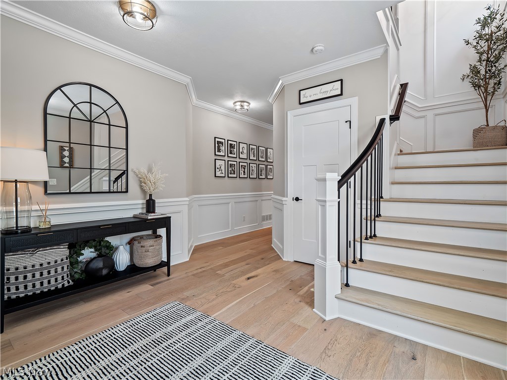 519 Kenilworth Road Bay Village OH 44140
