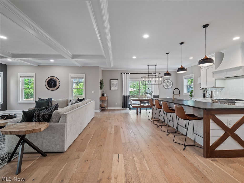 519 Kenilworth Road Bay Village OH 44140