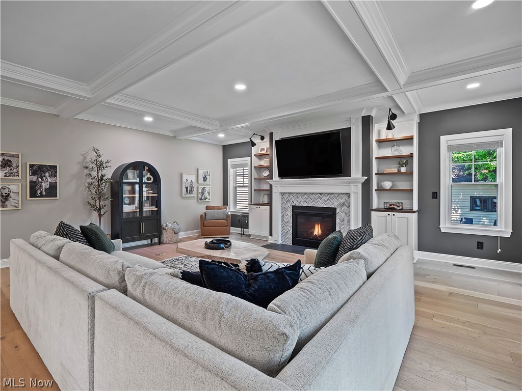 519 Kenilworth Road Bay Village OH 44140