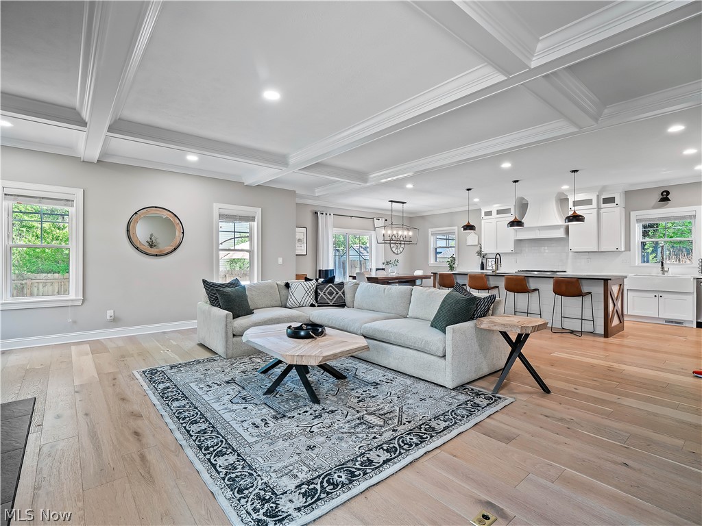 519 Kenilworth Road Bay Village OH 44140