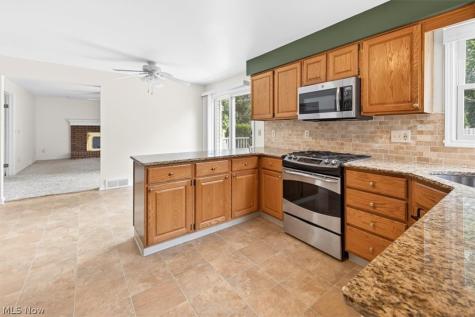 491 Thackeray Trail Richmond Heights OH 44143
