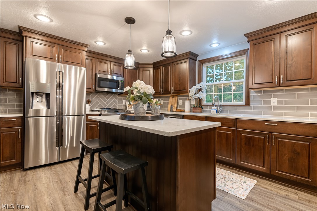 631 Summerdale Avenue NW Massillon OH 44646