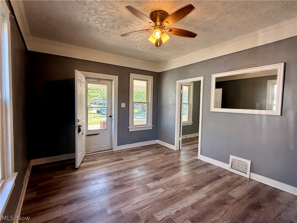 124 W 32nd Street Lorain OH 44055