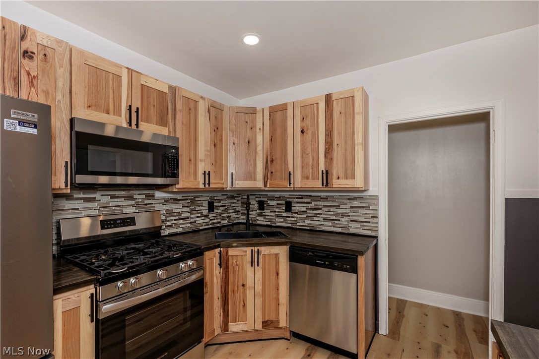 10538 Elmarge Avenue Cleveland OH 44105